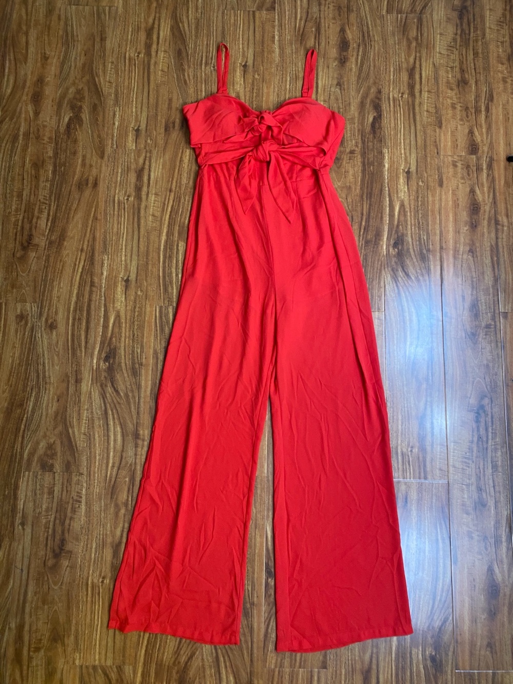Socialite Juniors Red Tie-Front Wide-Leg Pant Jumpsuit Size Medium Classic Glam
